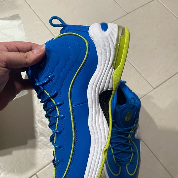2012 NIKE AIR MAX PENNY II 2 LE SOAR ROYAL BLUE CYBER NEON GREEN SPRITES SZ 9 - Picture 6 of 7
